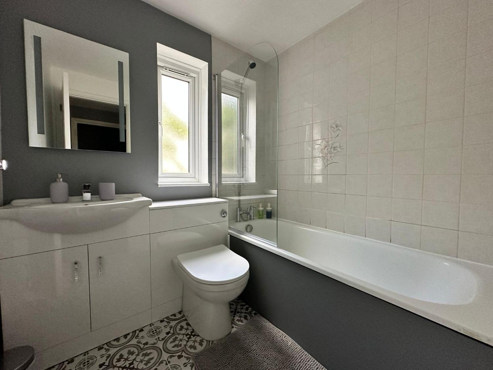 Cosy 2 Bedroom Flat In Manor House London Exterior photo